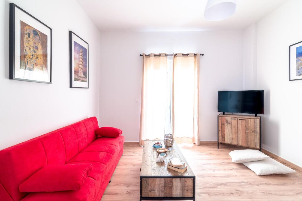 הרקליון Modern Renovated Apt Next To The Beachfront מראה חיצוני תמונה