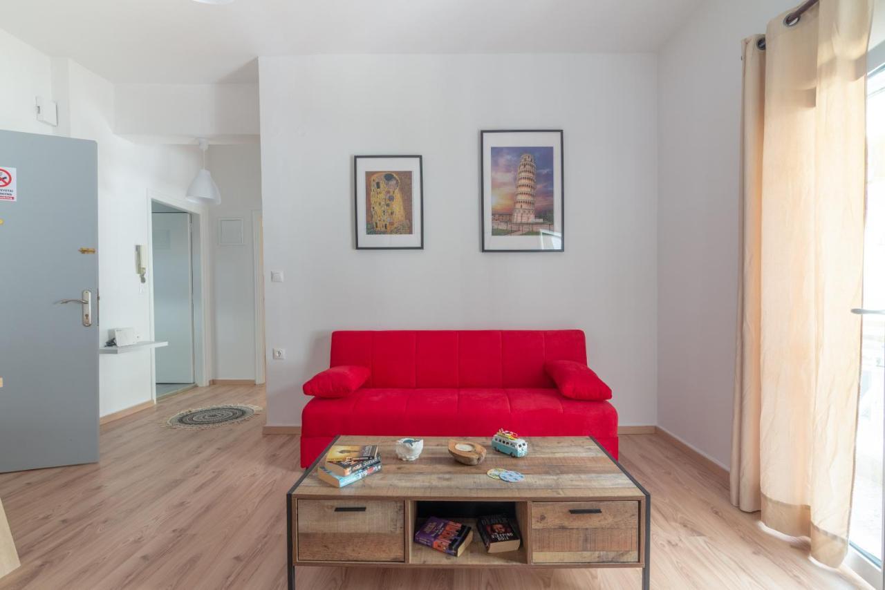 הרקליון Modern Renovated Apt Next To The Beachfront מראה חיצוני תמונה